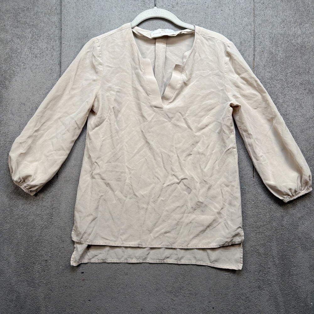 Amanda Uprichard Women's Silk Blouse Beige V Neck Made‎ USA Small Career Capsule